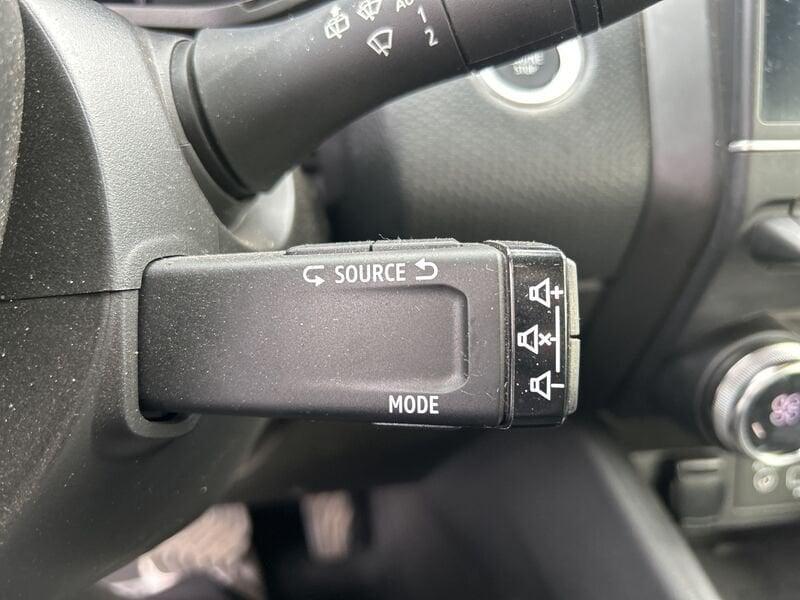 Renault Clio V 2019 1.6 E-Tech hybrid Intens 140cv auto my21