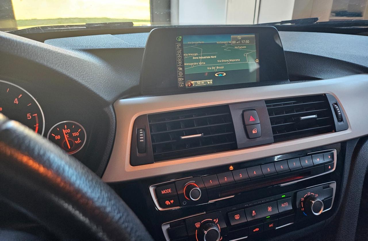 Bmw 318 318d Touring Business con TETTO aut
