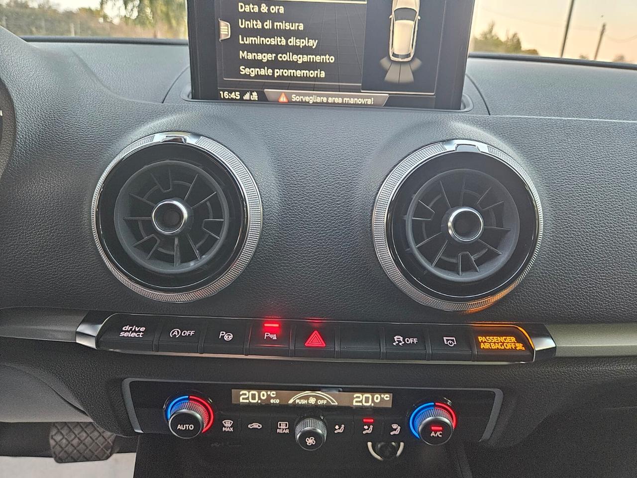 Audi A3 SP 2.0 tdi 150CV Stronic Sport