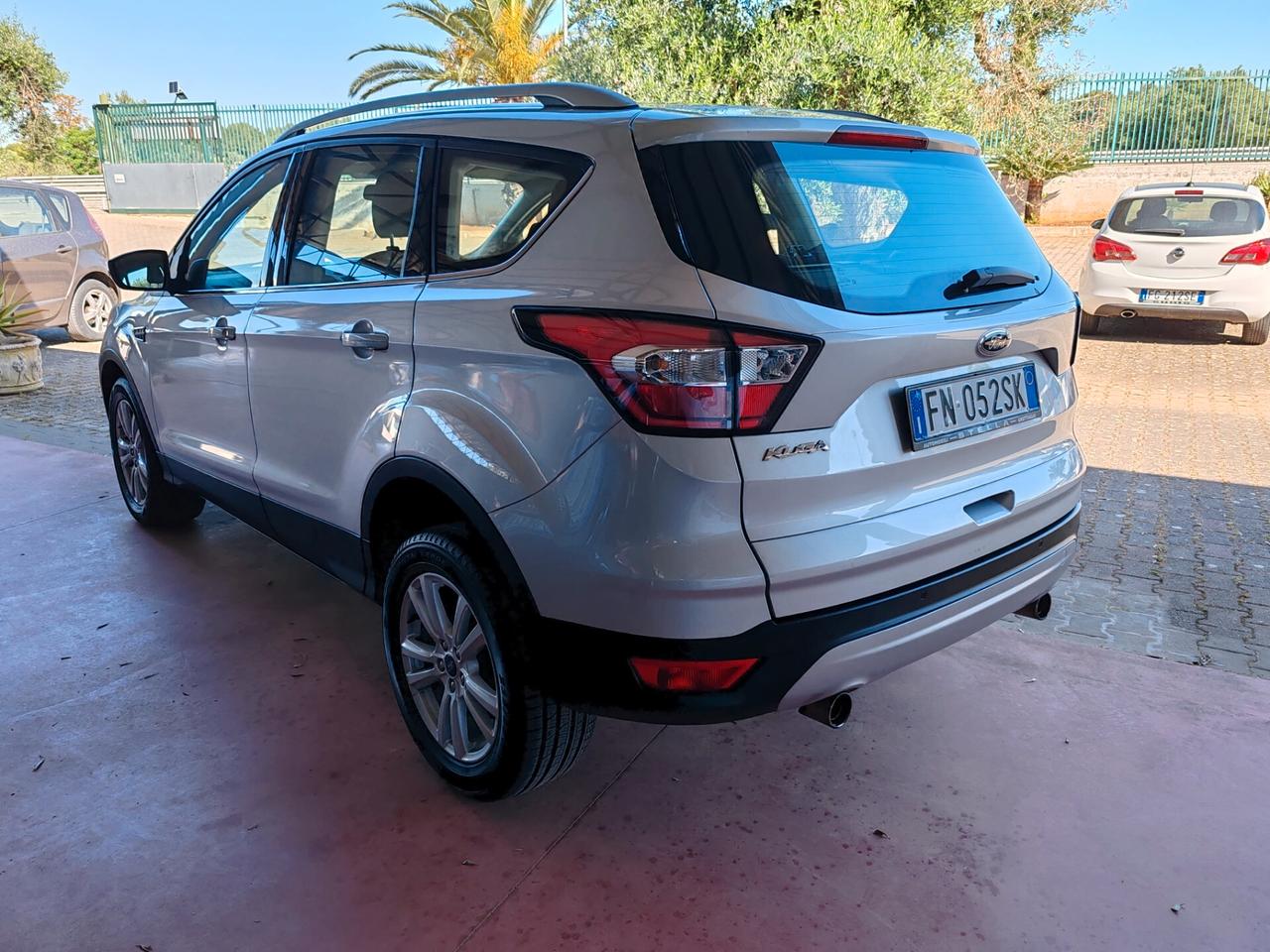 Ford Kuga 1.5 TDCI 120CV Titanium - NAVI