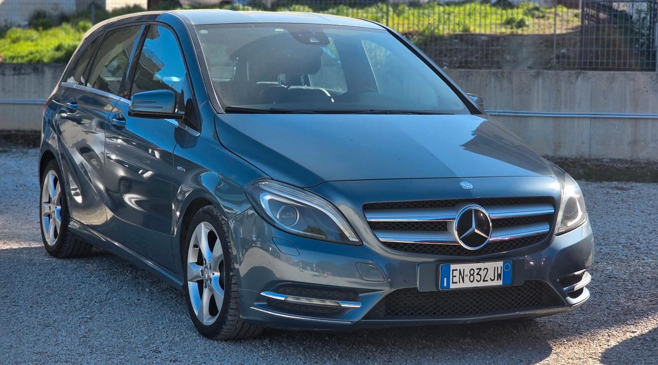 Mercedes-benz B 180 CDI BlueEFFICIENCY Premium