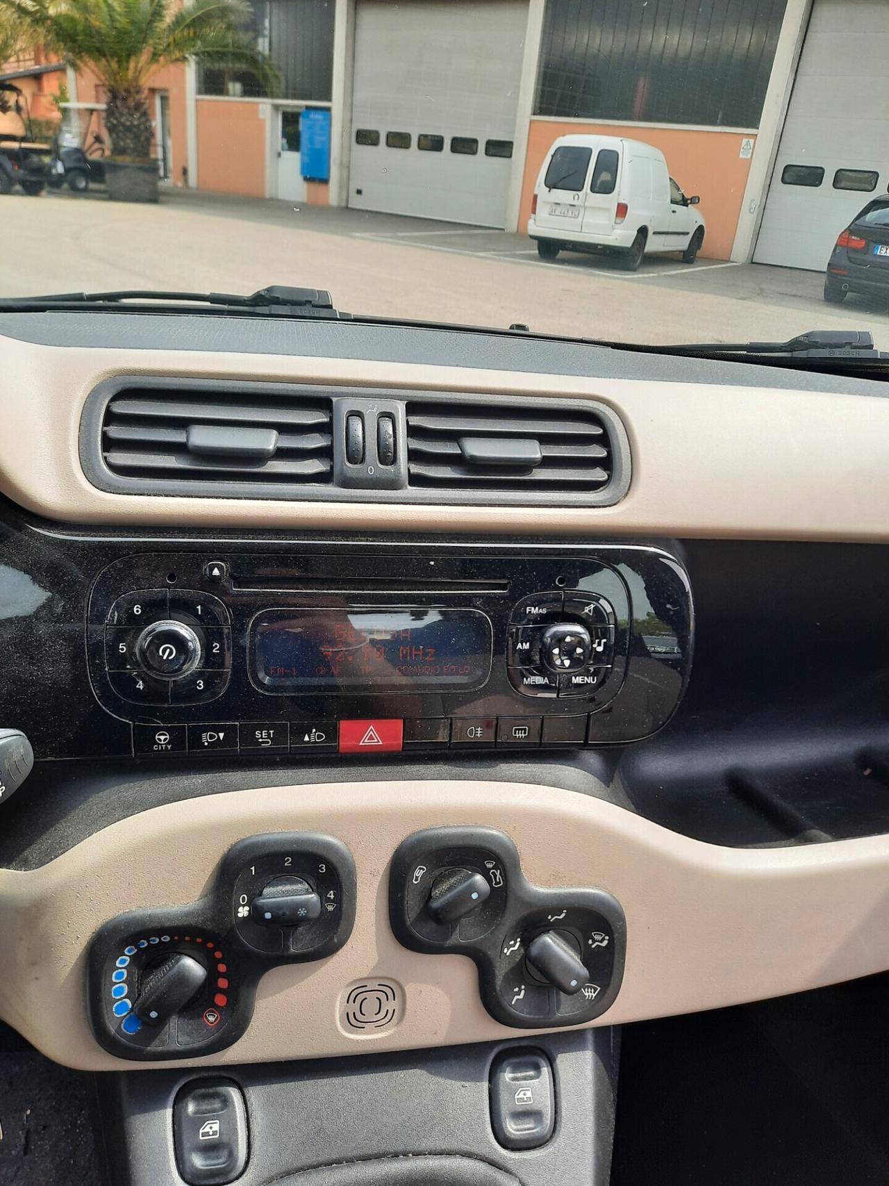 Fiat Panda 1.2 Lounge OK NEOPATENTATI