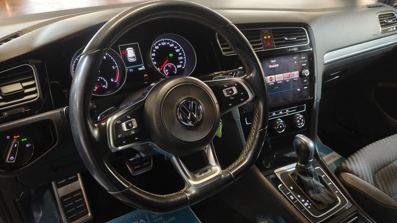 Volkswagen Golf 1.6 TDI 115 CV DSG 5p. R-Line BlueMotion Technology