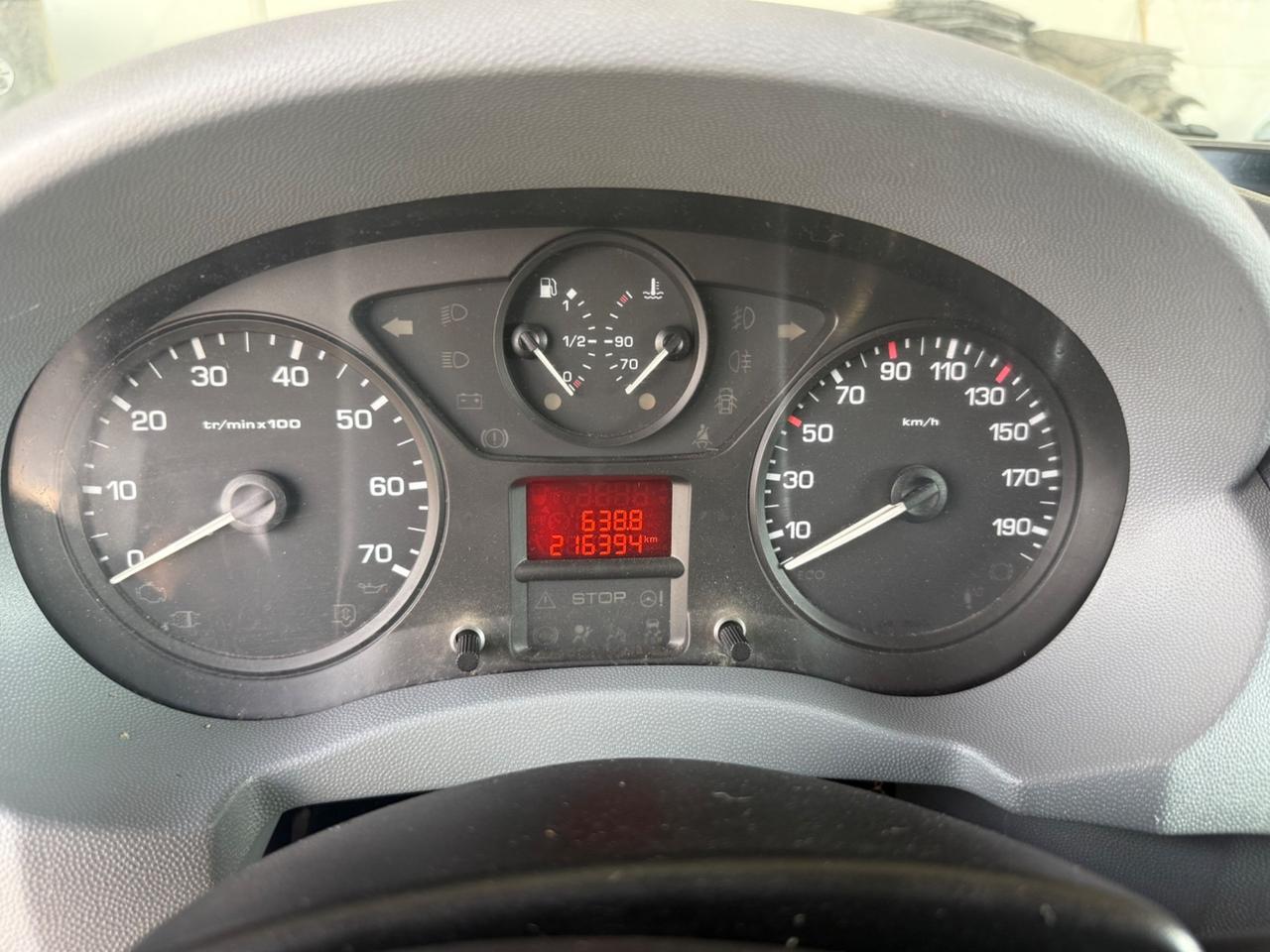 Peugeot Expert 2.0 Diesel 125 Cv