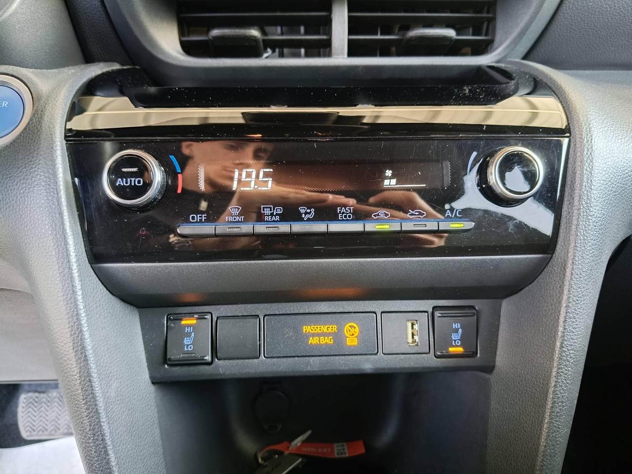 TOYOTA Yaris Cross - MY '22