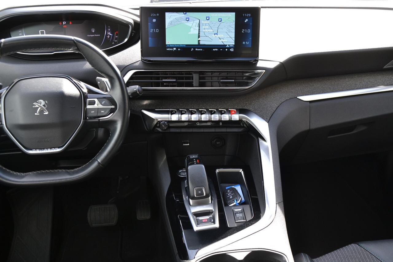 Peugeot 5008 1.5 HDi 130CV 7POSTI AUT.+NAV+LED+RCAM+PELLE+PDC