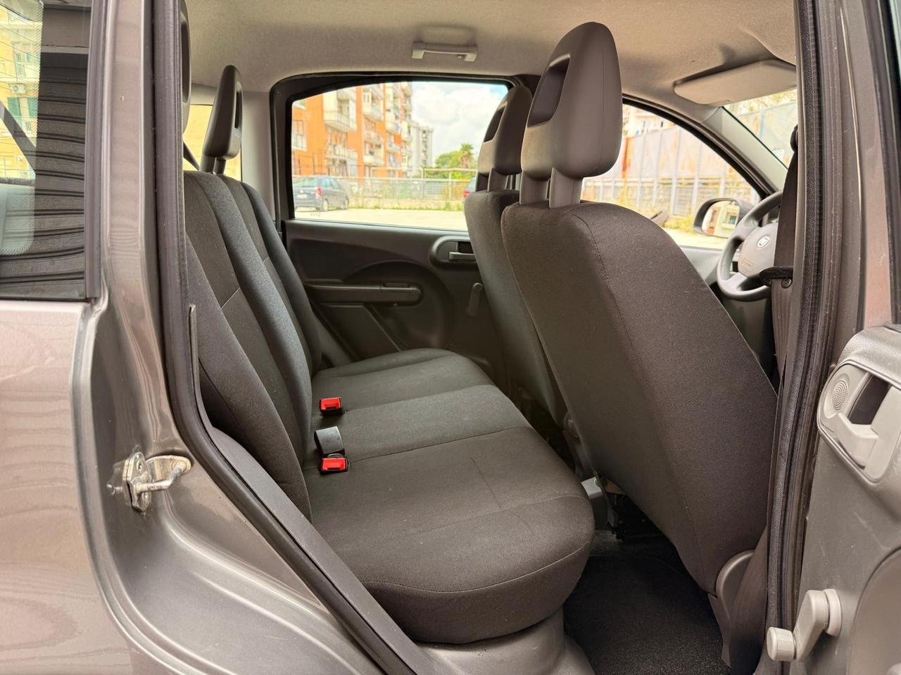Fiat Panda 1.3 MJT 16V DPF 4x4 Climbing CON 180MILA KM