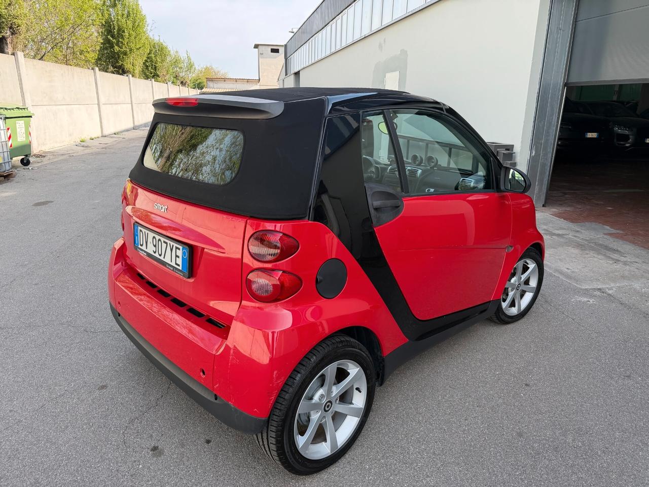 Smart ForTwo 1000 62 kW cabrio pulse