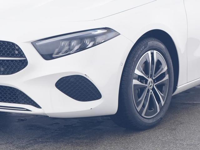 MERCEDES-BENZ A 180 Automatic Progressive Advanced
