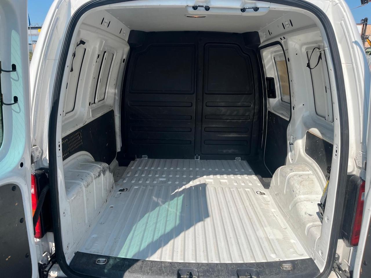 Volkswagen Caddy 2.0 TDI 102 CV Furgone Business + IVA ** EURO6**