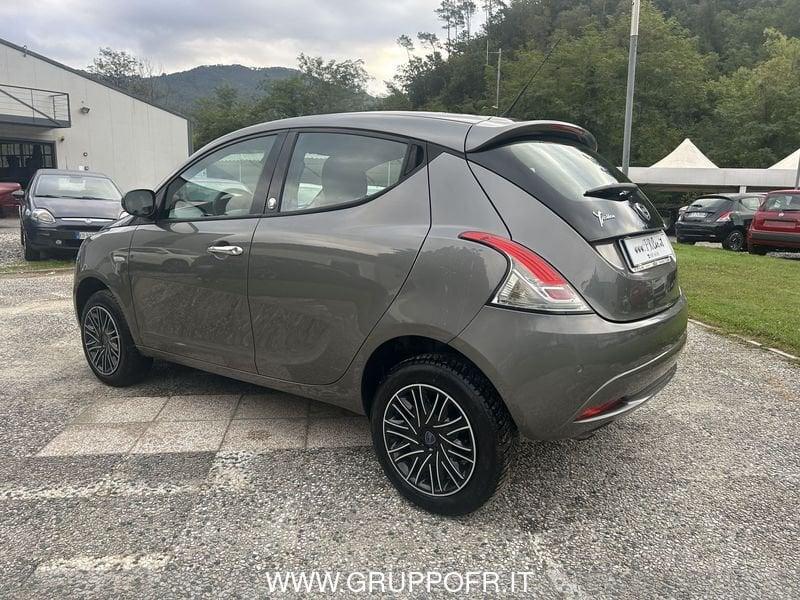 Lancia Ypsilon Ypsilon 0.9 TwinAir 85 CV 5 porte Metano Ecochic Gold
