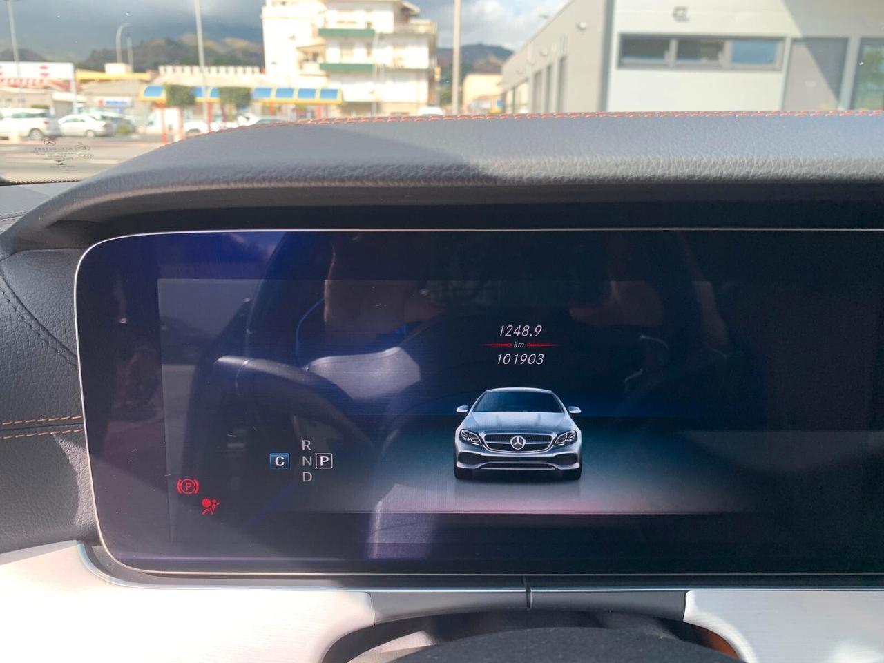 Mercedes-benz E 220 d Auto Premium Plus