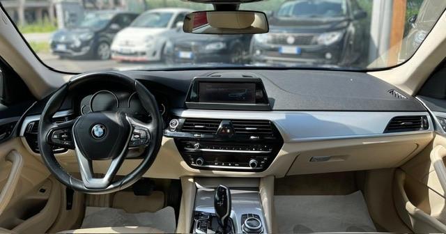 Bmw 520 520d xDrive Touring Luxury