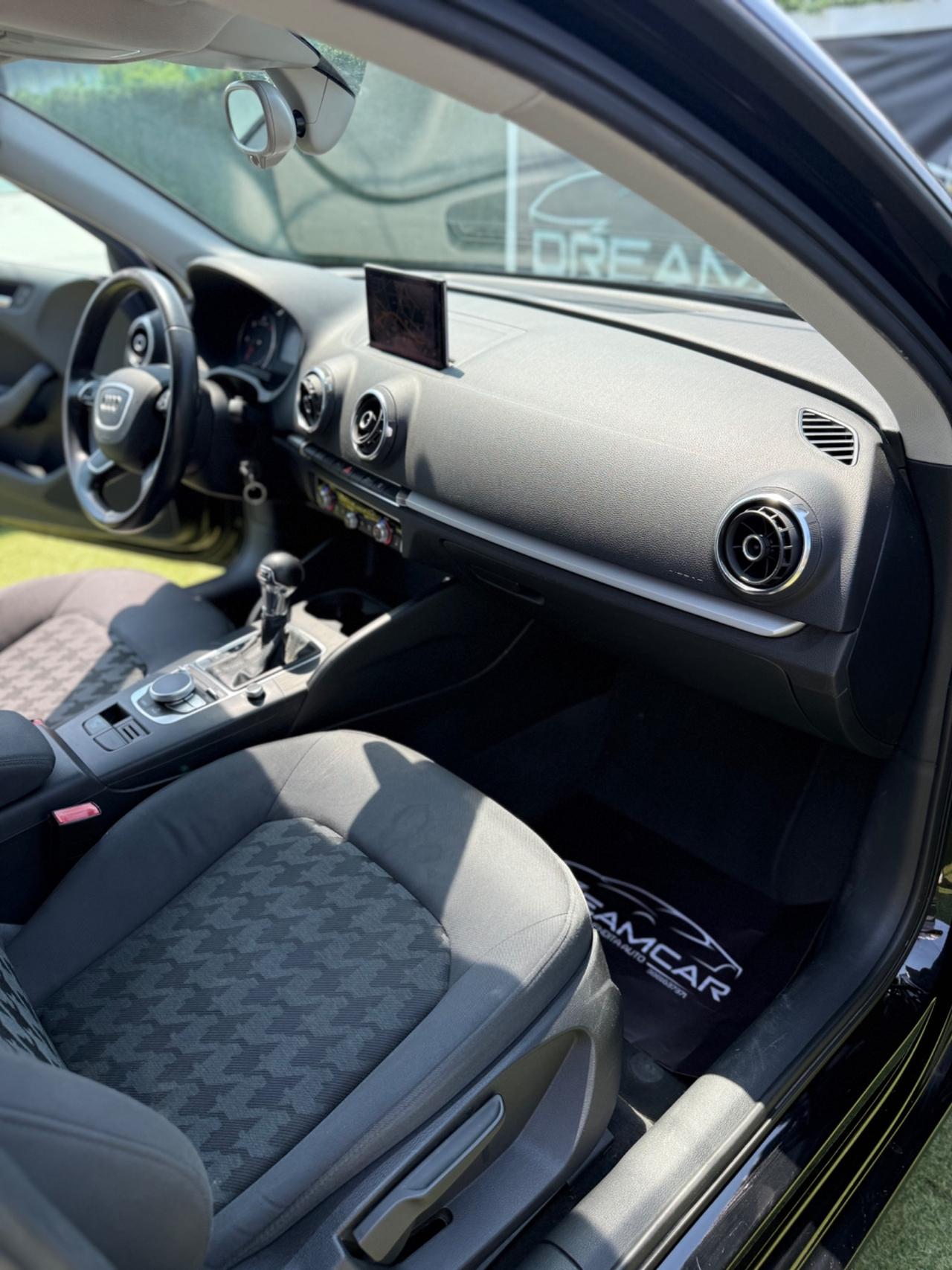 Audi A3 2014 1.6 TDI AUTOMATICA RADAR ASSIST NEOPATENTATI