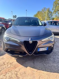 Alfa Romeo Stelvio 2.2 Turbodiesel 190 CV AT8 RWD