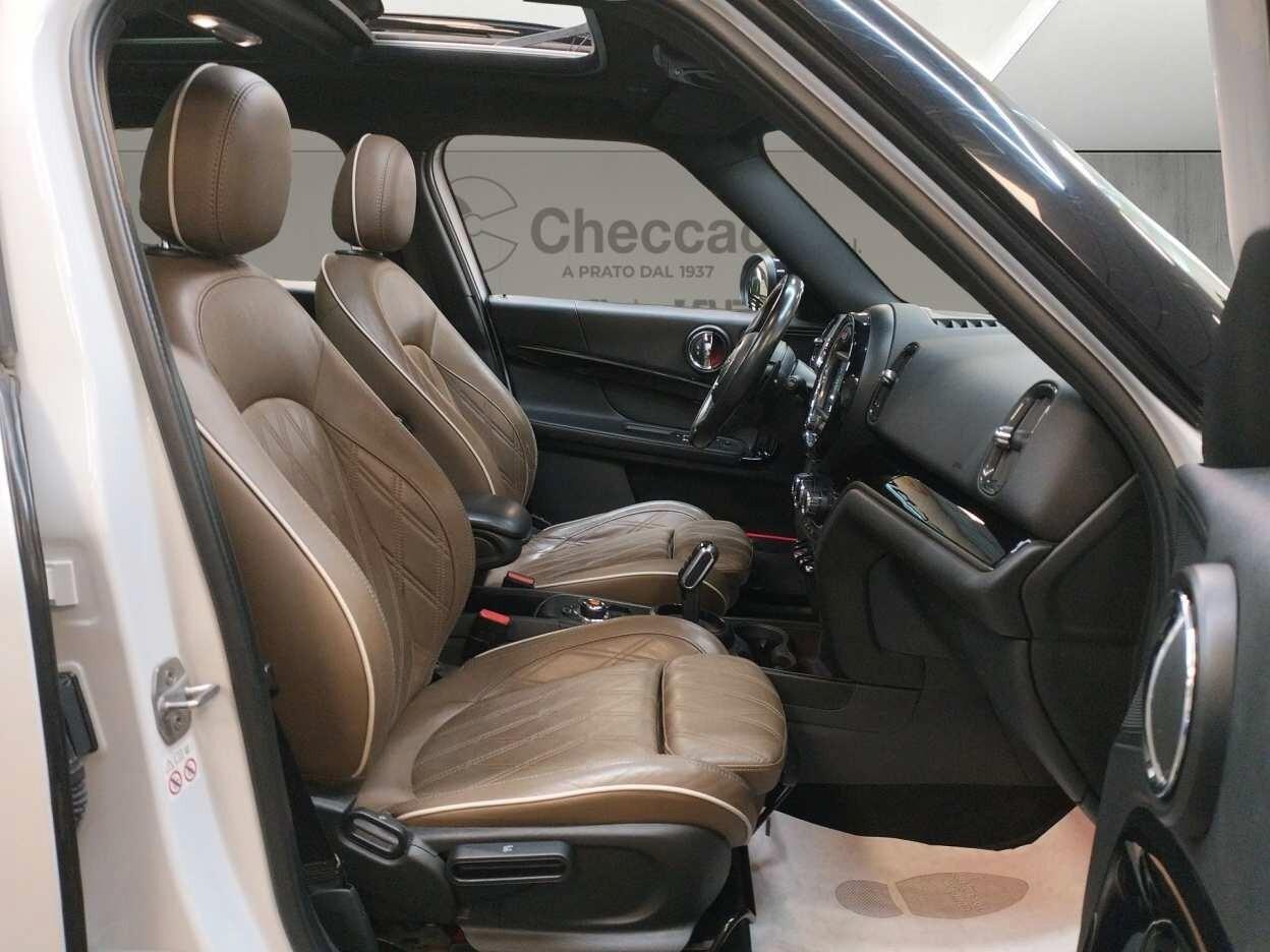 MINI Cooper SD Countryman 2.0 Hype all4 auto my18