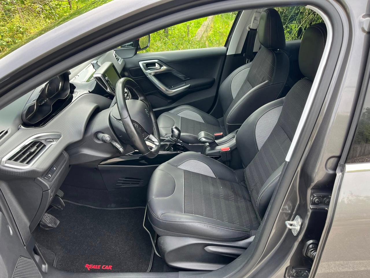 Peugeot 2008 1.6 BlueHDi 100CV Allure