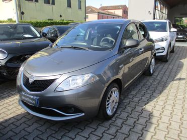 Lancia Ypsilon 5 Porte Ypsilon 1.2 Gold 69cv my16 OK NEOPAT./Bluetooth