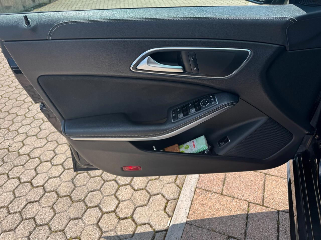 Mercedes-benz CLA 200 AMG