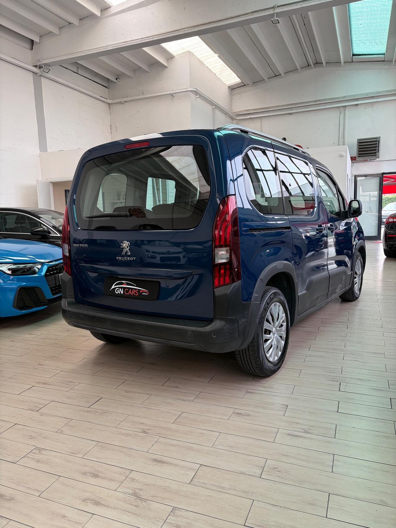 Peugeot Rifter Puretech 110 S&S Allure Standard