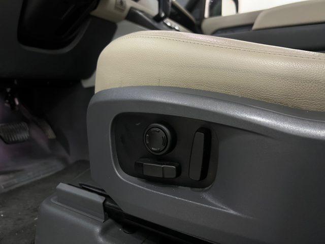LAND ROVER Defender 110 3.0D I6 200 CV AWD Auto SEda ?599,00