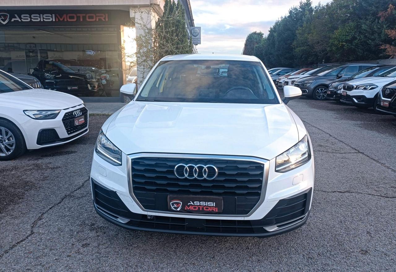 Audi Q2 30 TFSI Business