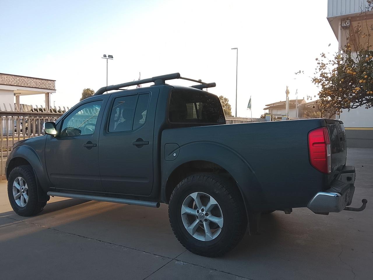 NISSAN Navara Doppia Cabina 2.500 dCi 171cv 4WD