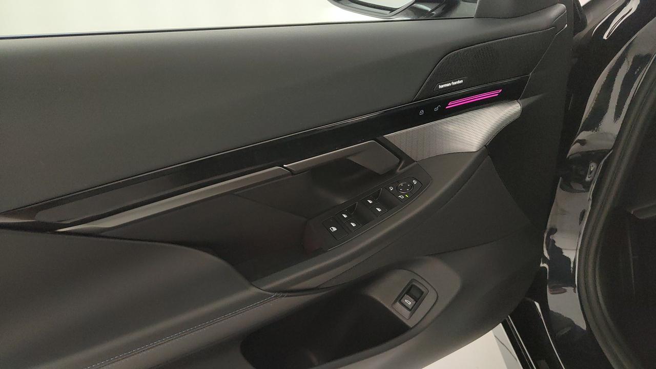 BMW 520d Touring 48V xdrive MSport Pro auto