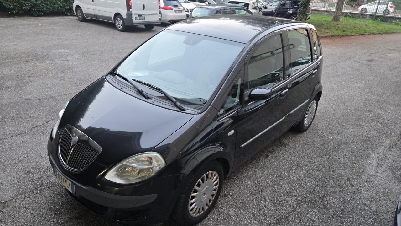 Lancia MUSA 1.4 16V Platino