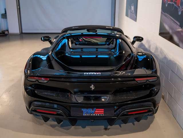 Ferrari 296 GTS 3.0+LIFT+CARBONIO+VOLANTE LED+SCUDETTI+CERCHI DIAMANTATI+VETTURA ATELIER+IVA ESPOSTA+