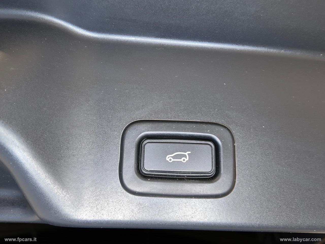 LAND ROVER RR Evoque 2.0D L.Flw 150 AWD R-Dyn.HSE