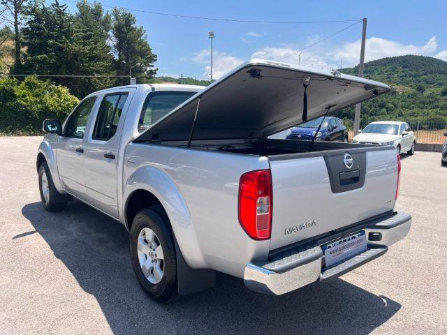 NISSAN Navara 2.5 dCi 4 porte Double Cab LE
