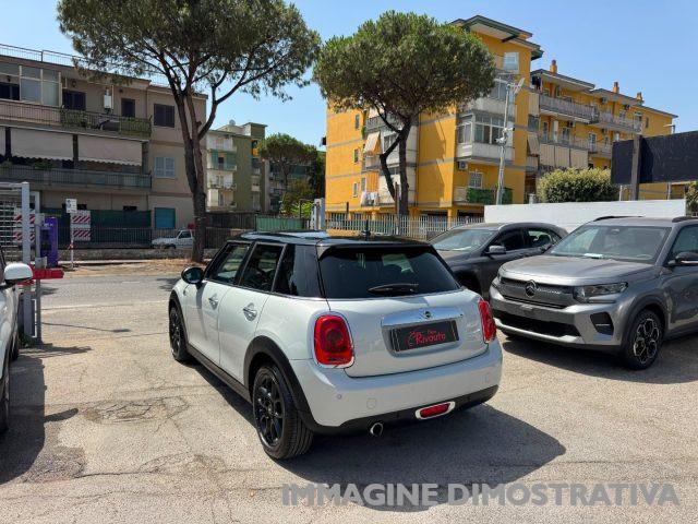 MINI Cooper D 1.5 Cooper D 5 porte