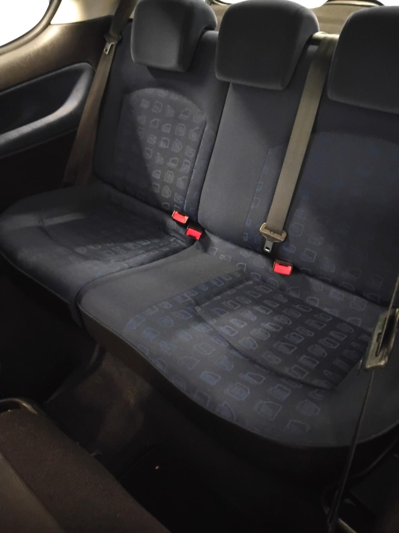 Peugeot 206 1.1 3p. XR