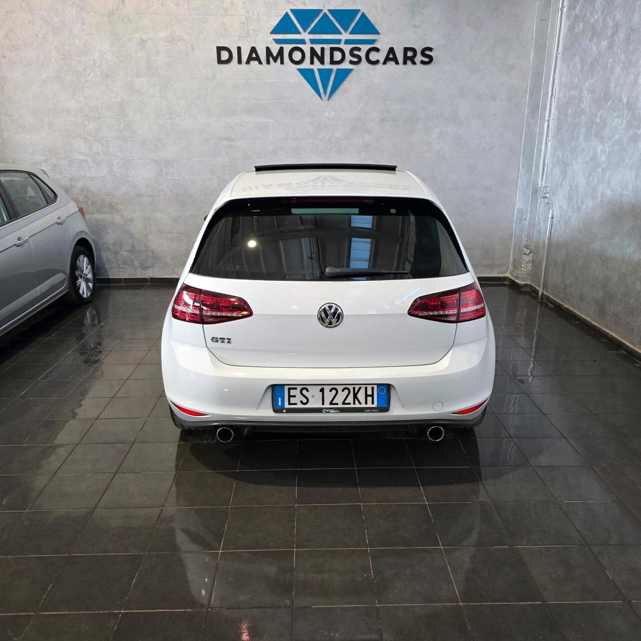 Volkswagen Golf GTI 2.0 TFSI