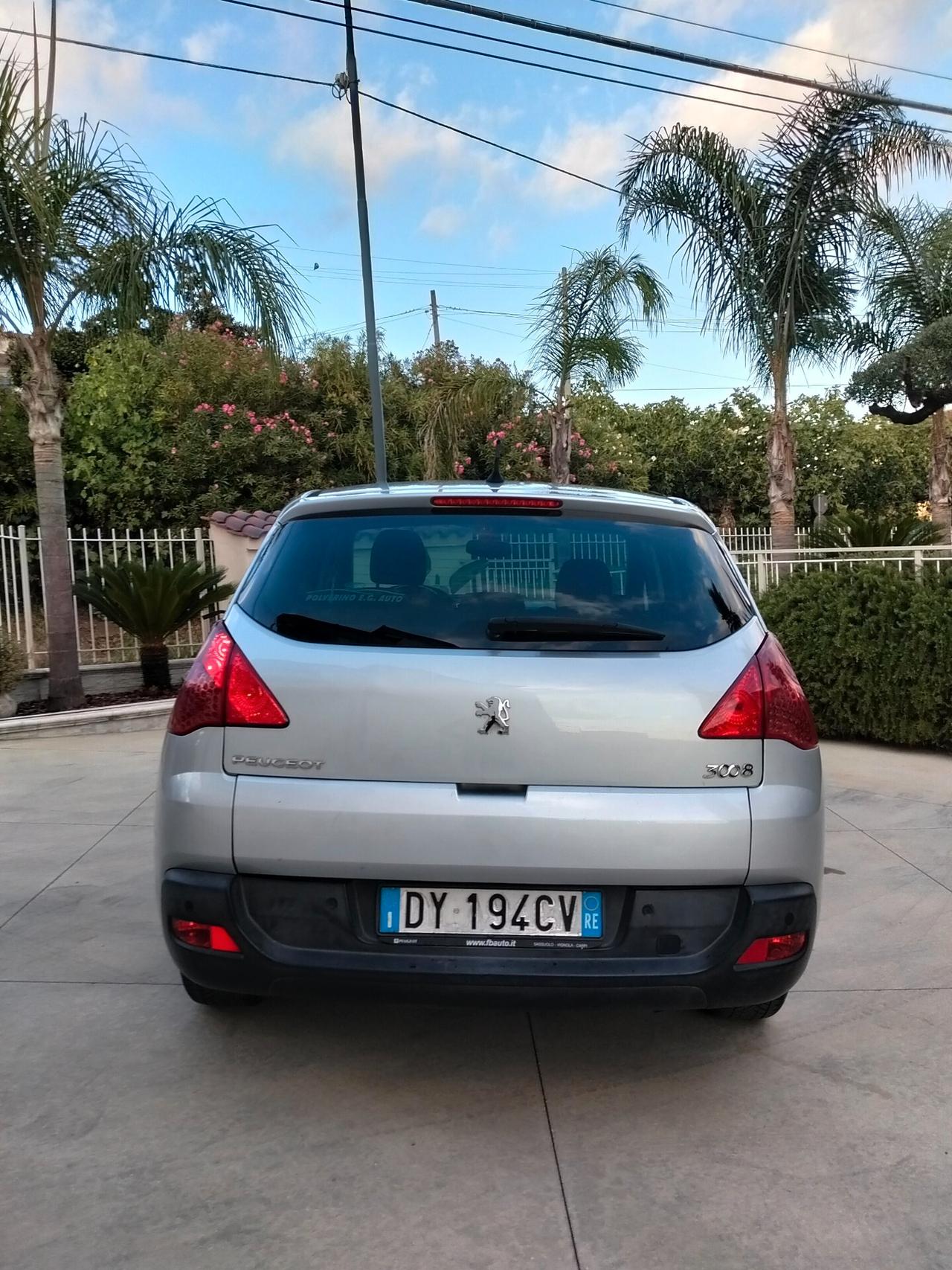 Peugeot 3008 1.6 HDi 110CV Premium