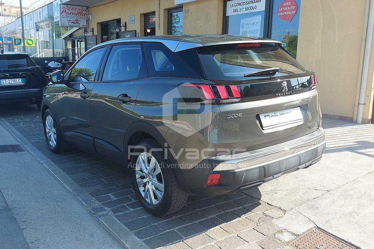 PEUGEOT 3008 BlueHDi 120 S&S Business