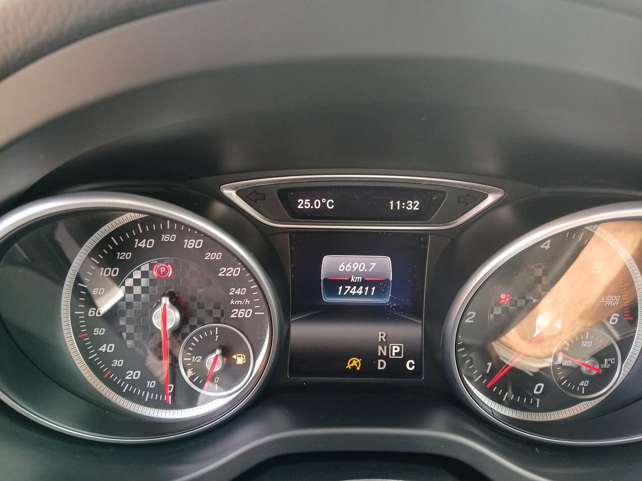 Mercedes-benz A 180 d Automatic Premium