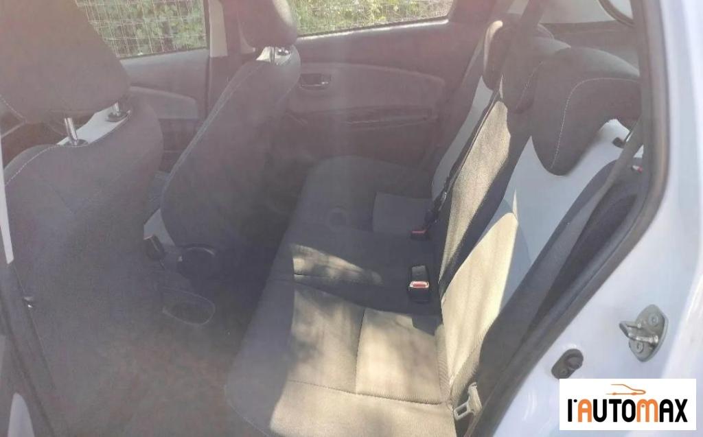 TOYOTA - Yaris 5p 1.0 Business