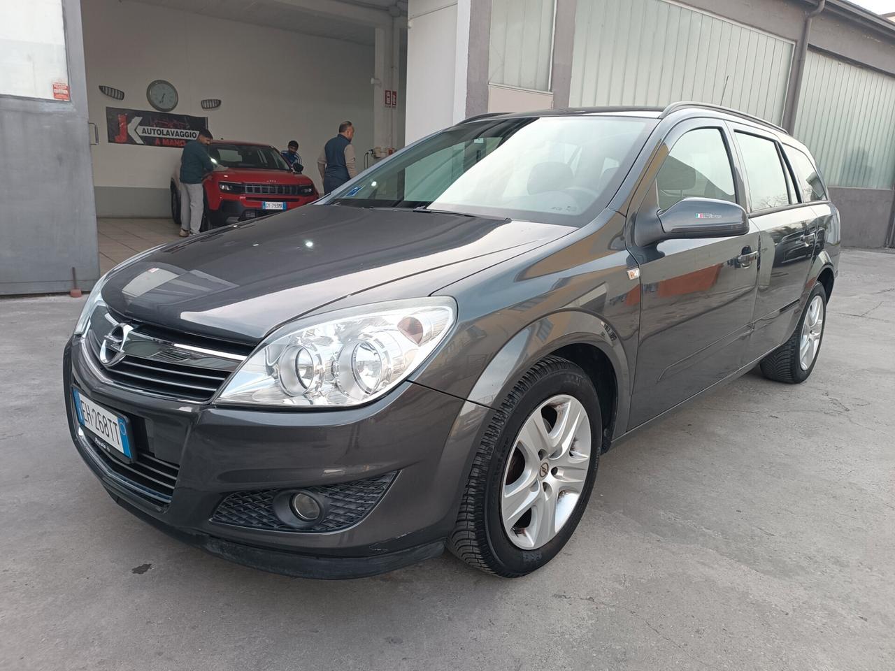 Opel Astra Gpl 2011 garanzia