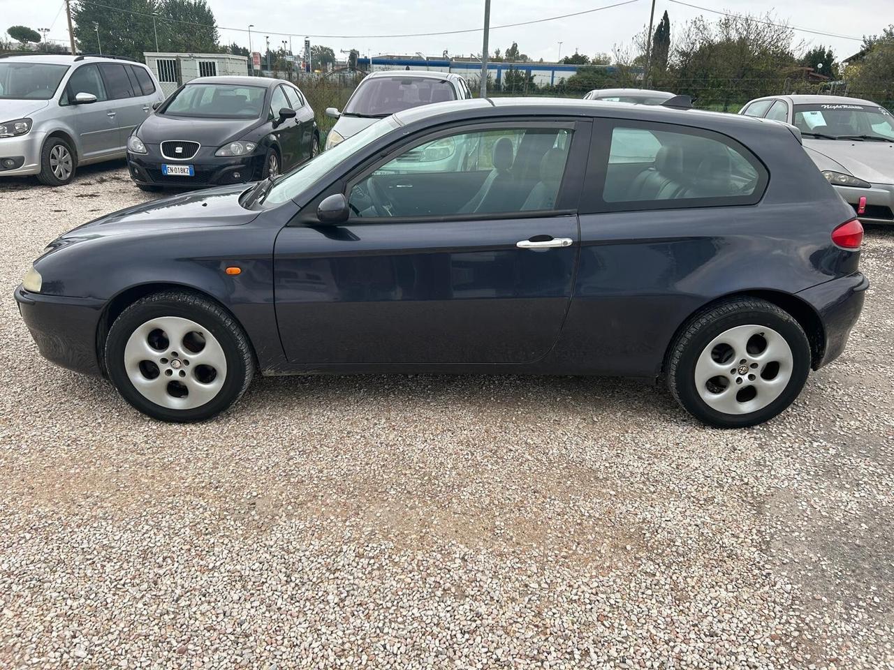 Alfa Romeo 147 1.6i 16V Twin Spark Distinctive GPL