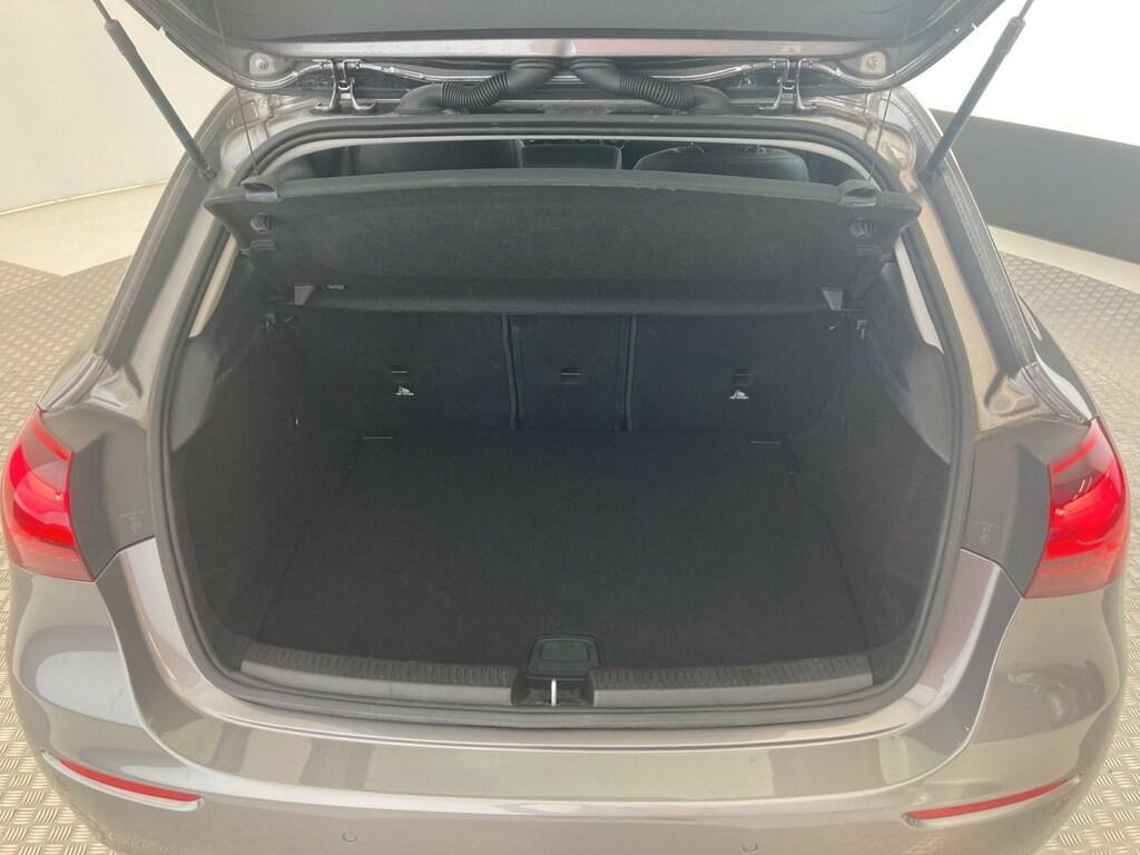 Mercedes Classe A 180 180 D Advanced 8G-DCT