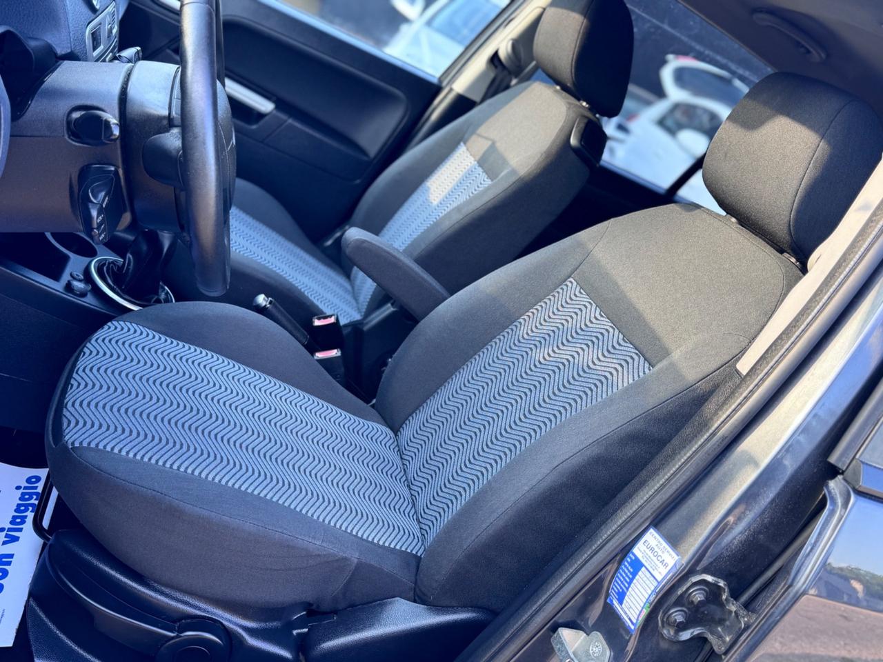 Ford Fusion 1.4 Benzina 80cv Neopatentati 2011