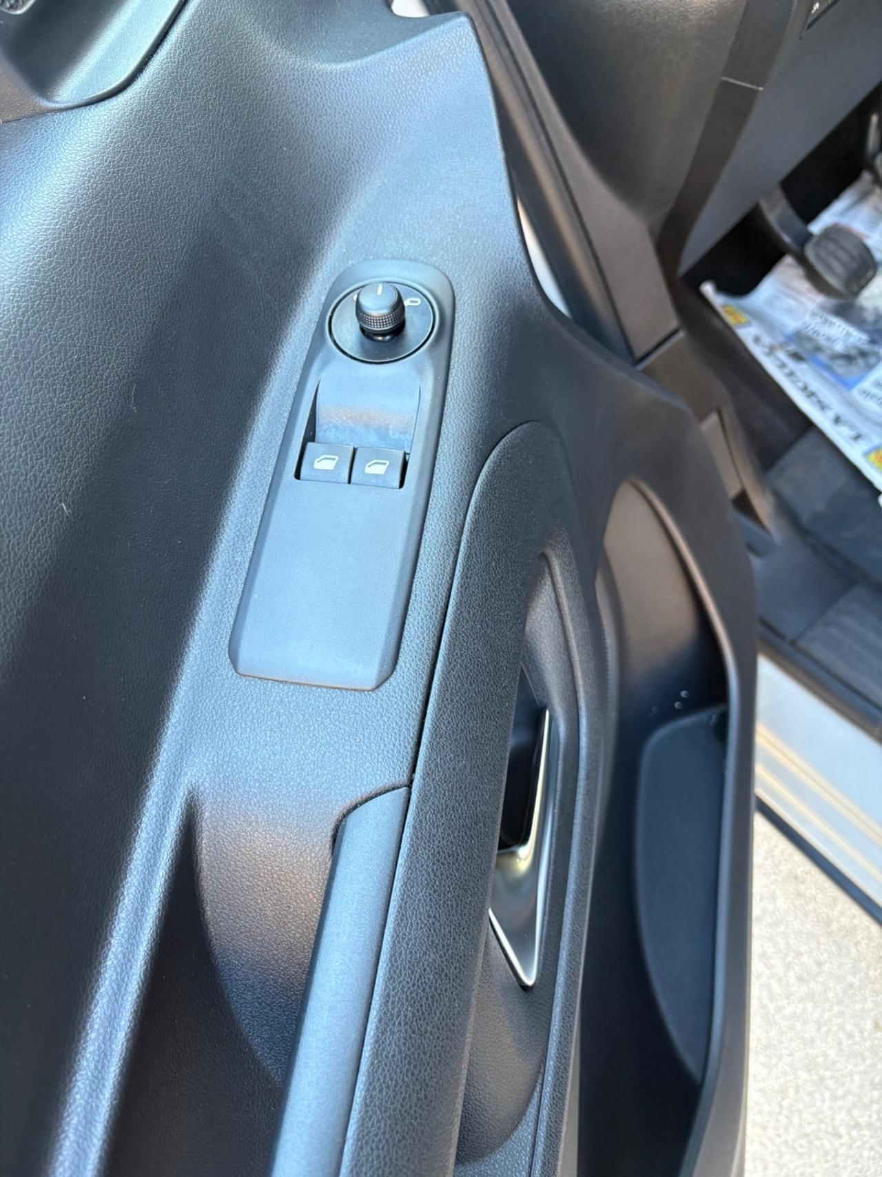 Peugeot Rifter BlueHDi 100 S&S Allure Standard