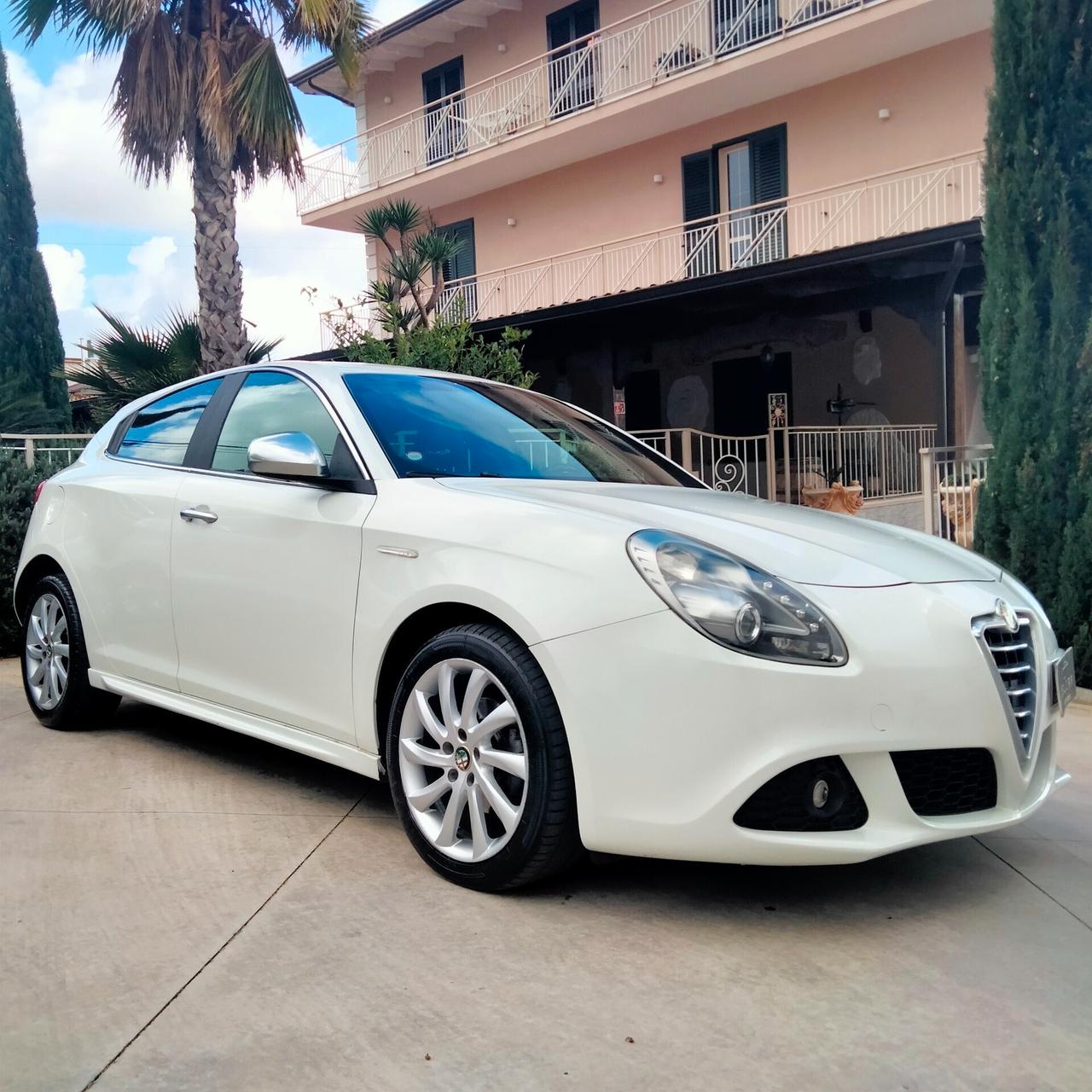Alfa Romeo Giulietta 1.6 JTDm-2 105 CV Exclusive