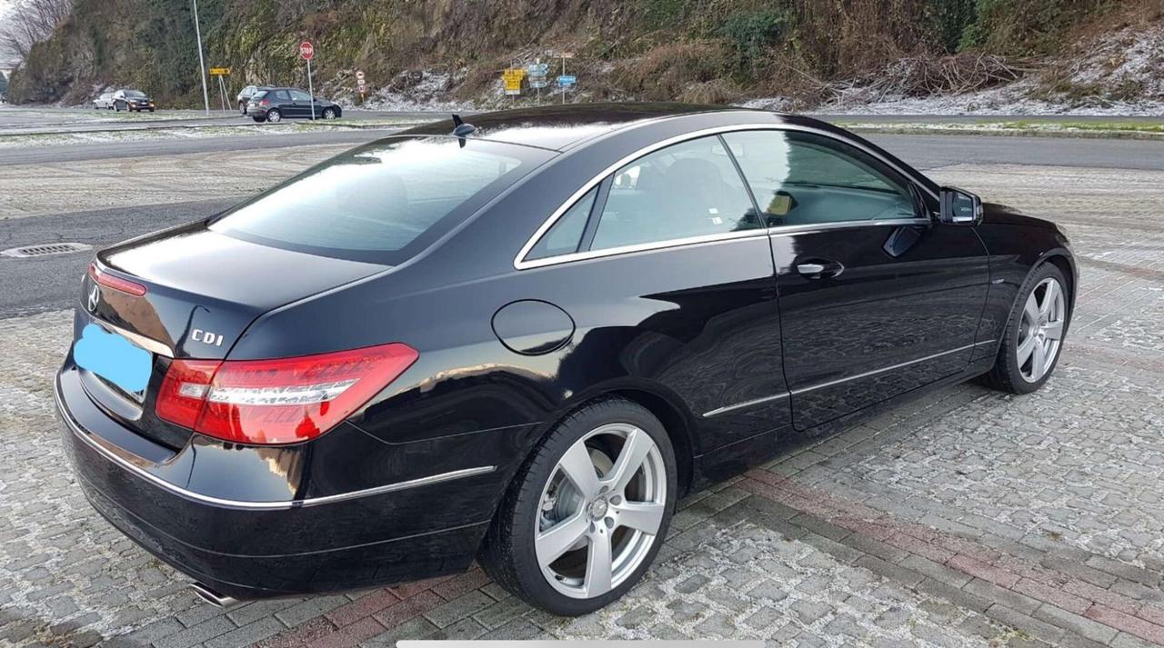 Mercedes-benz E 350 E 350 CDI Coupé BlueEFFICIENCY