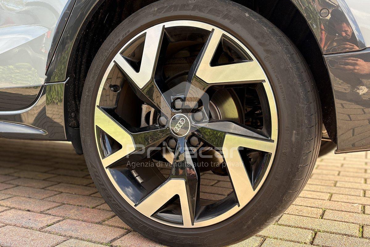 AUDI A3 allstreet 35 TDI S tronic Identity Contrast