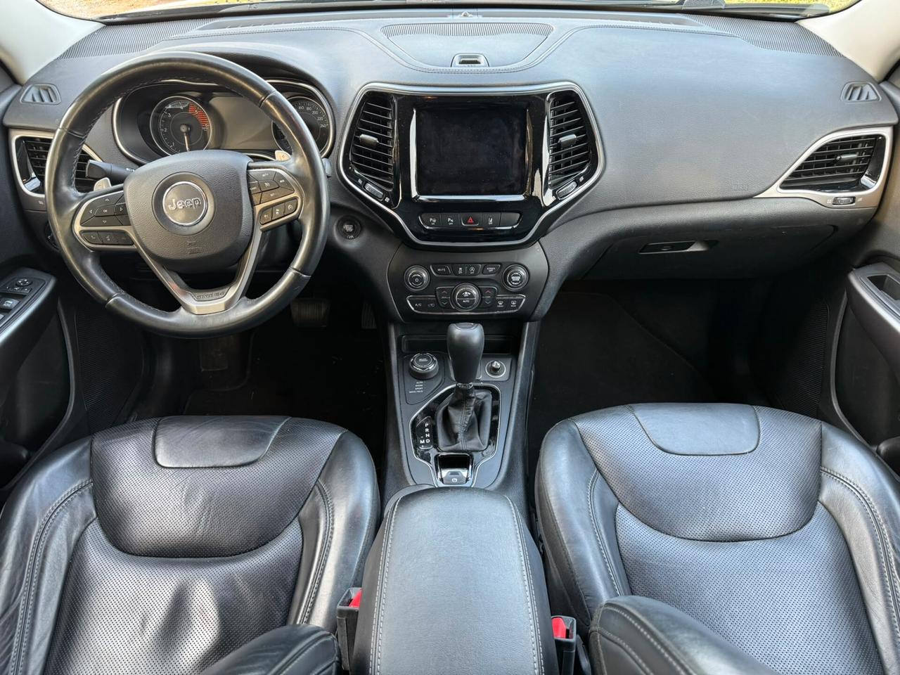 Jeep Cherokee cambiò automatico (4x4)