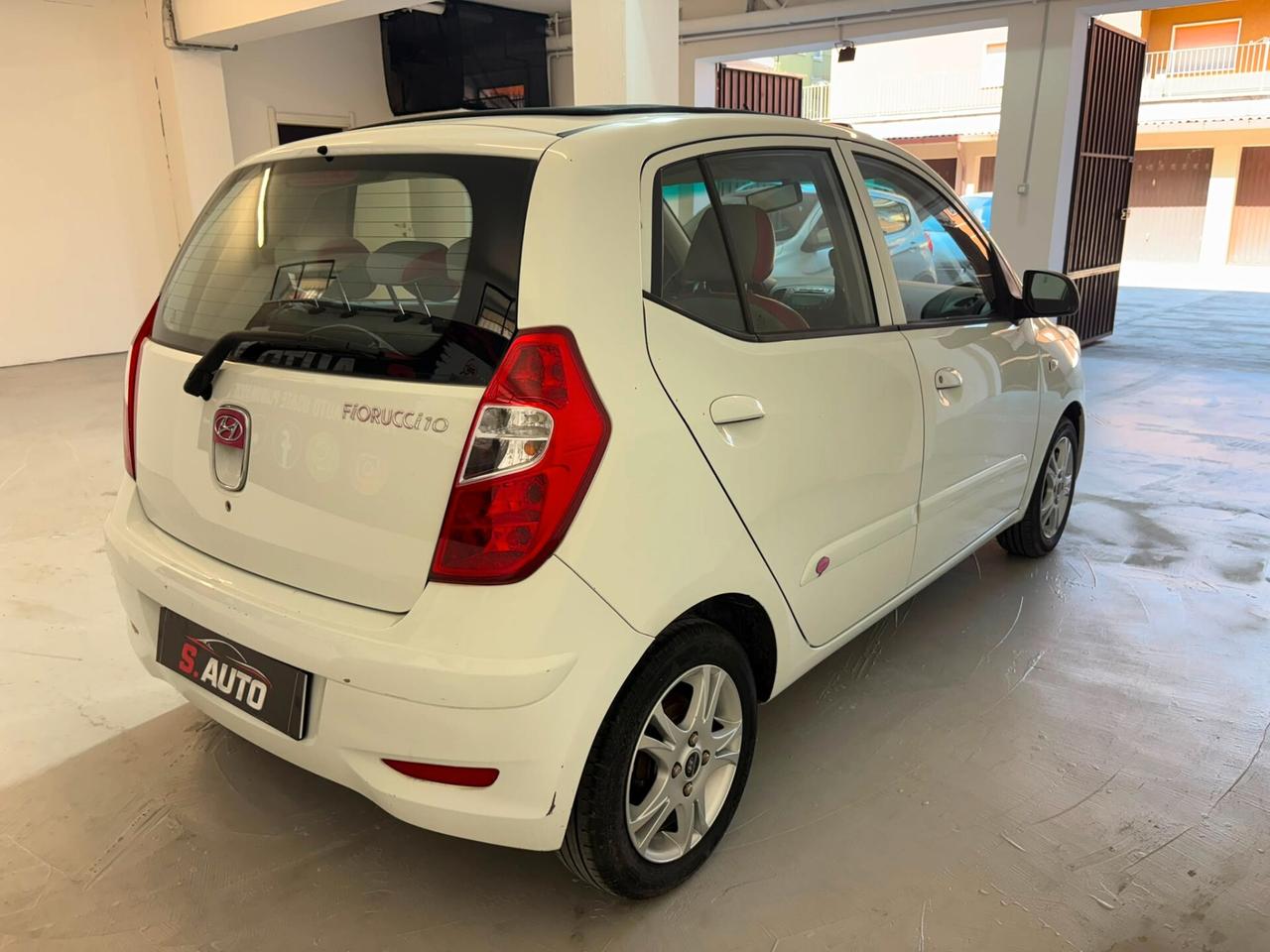 Hyundai i10 1.1 12V Fiorucci Soft Top