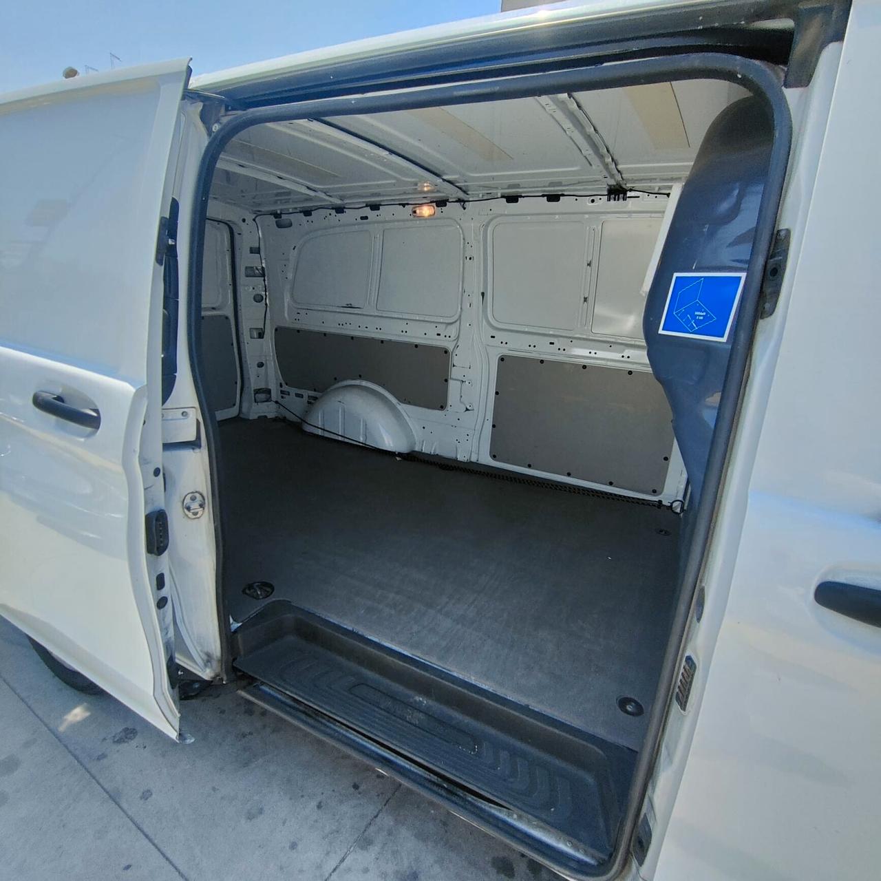 MERCEDES VITO W447 2.2 CDI BLUETEC